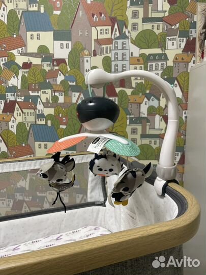 Мобиль на кроватку tiny love