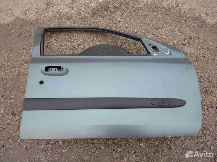 Дверь передняя правая Рено Клио Симбол 1998 2008