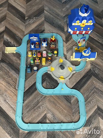 Робокар поли база набор штаб и 16 машинок