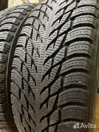 Nokian Tyres Hakkapeliitta R3 SUV 245/60 R18 109R