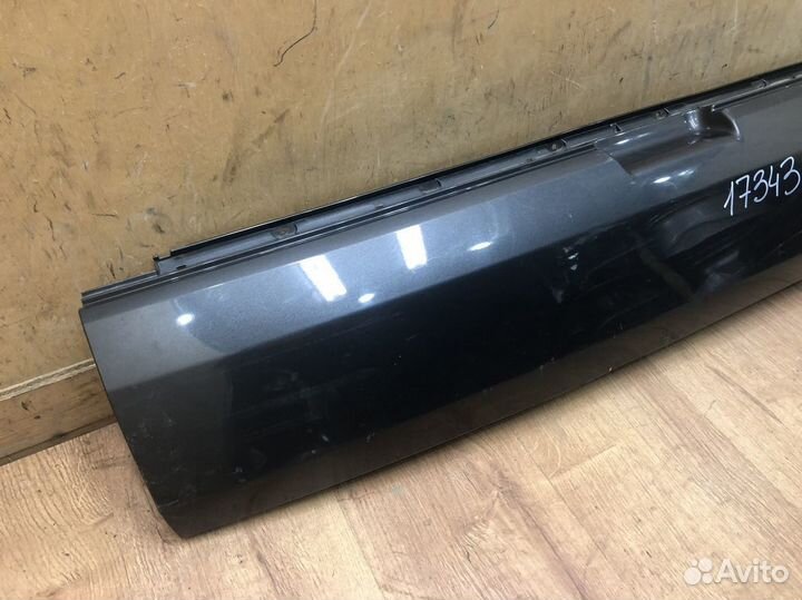 Накладка двери багажника Peugeot 3008 2010-2016