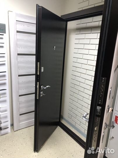 Сейф-двери металл-металл утепленные