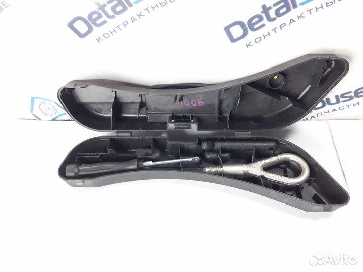 Ящик для инструмента Audi A4 B7 1.8T BFB 2006