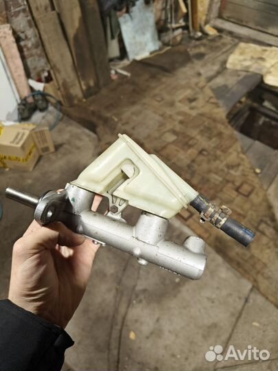 Главный тормозной цилиндр Хонда цивик 5д