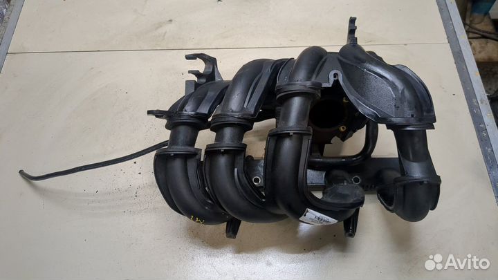 Коллектор впускной Mazda 2, 2005