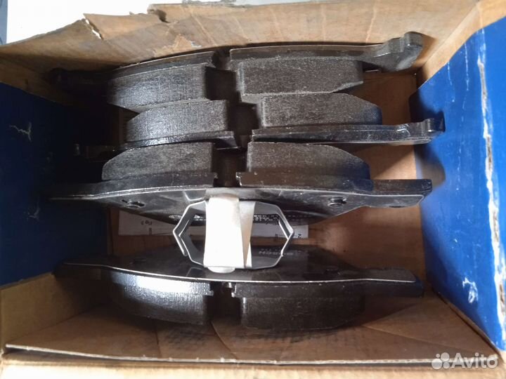 Колодки тормозные передние BMW.0986494118 bosch