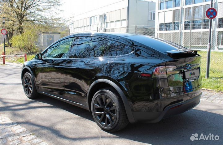 Tesla Model X AT, 2023, 50 км