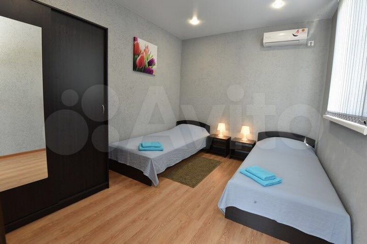 Дом 64 м² на участке 1,1 сот.