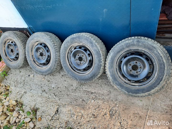 Колеса зимние 195 65 r15