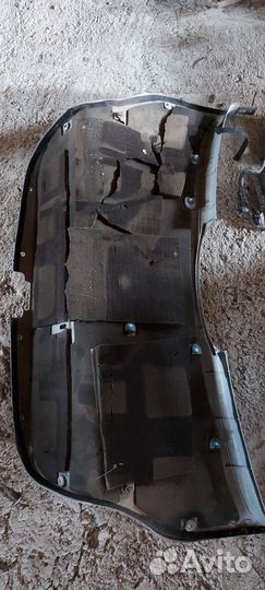 Обшивка крышки багажника на Kia Shuma