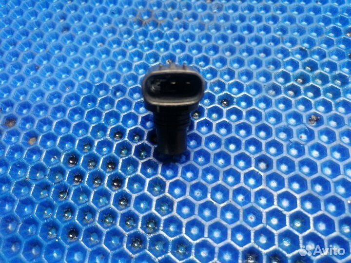 Датчик положения распредвала Subaru Levorg VM4