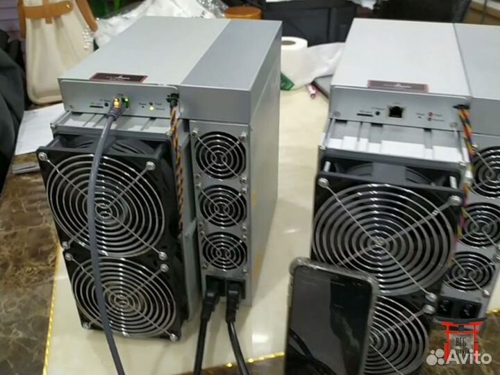 Asic майнер Bitmain S19 90
