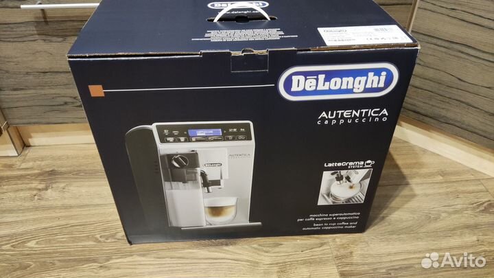 Кофемашина Delonghi 29.660.sb новая