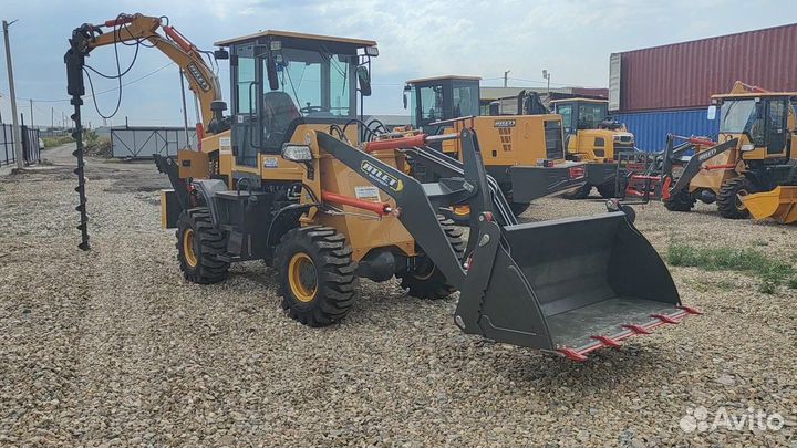 Экскаватор-погрузчик ЧЛМЗ 310 / 310.1, 2023