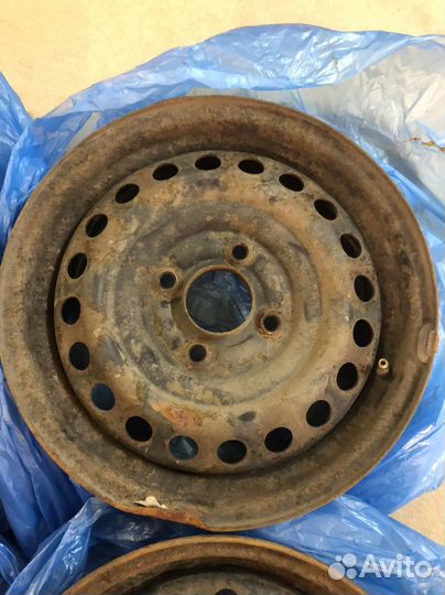 Диски r15 4x114,3 штамповка