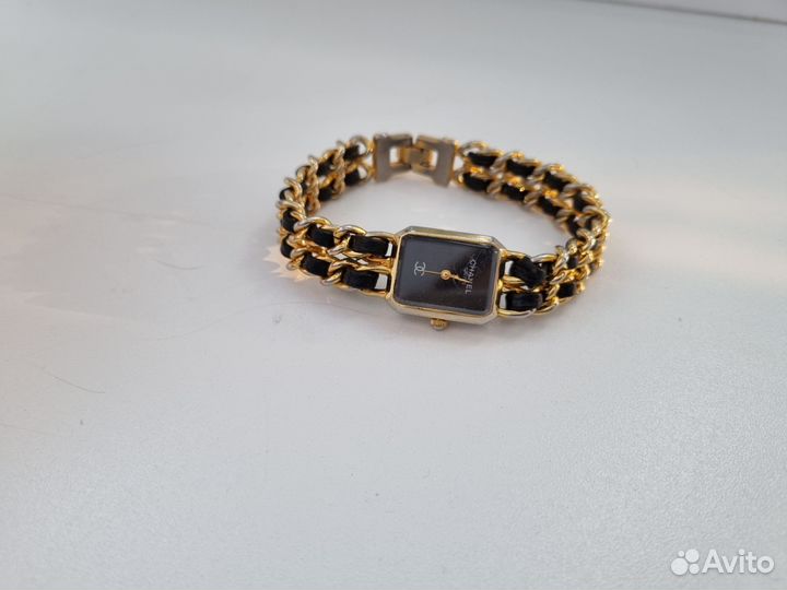 Chanel Premiere часы