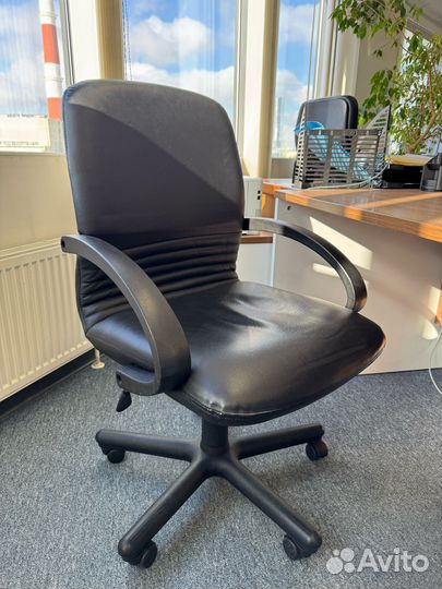 Офисная мебель бу офис под ключ