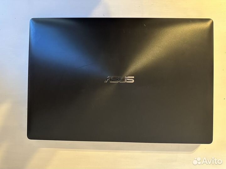 Ноутбук asus x553m