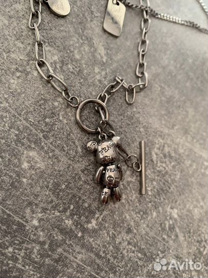 Колье с кулоном