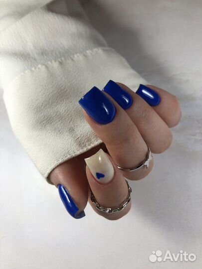 Маникюр с покрытием гель-лак, укрепление гелем