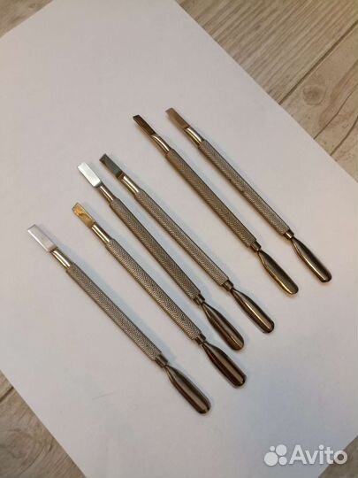 Ножницы и пушеры для маникюра