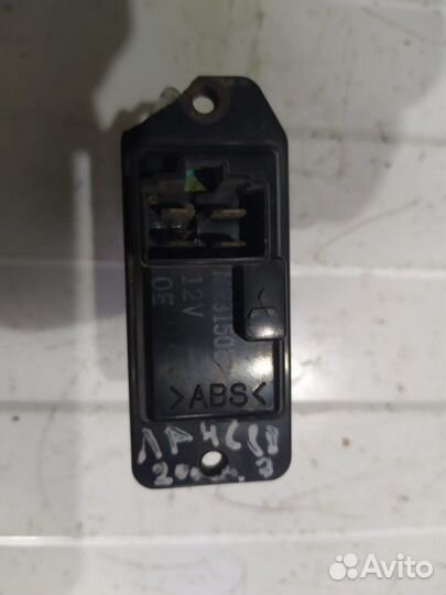 Реостат печки Mitsubishi Lancer Vii седан 1 2000