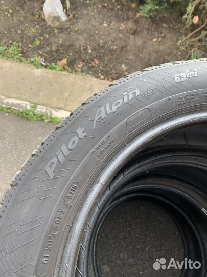 Michelin Pilot Alpin PA4 245/50 R18