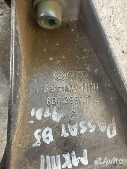 Кранштейн кпп 8D0399113AB Audi A4 B5