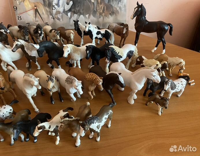 Фигурки лошадей schleich