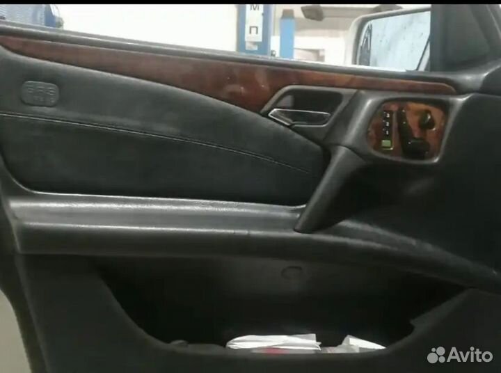 Mercedes-Benz E-класс 2.4 AT, 1998, 340 000 км