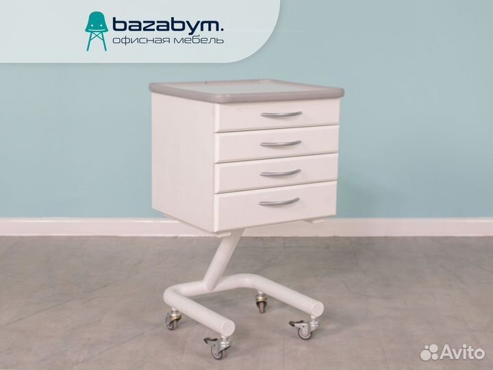 Тумба столик на колёсиках 70х47х43 см