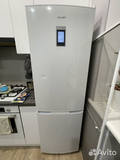 Холодильник Atlant 4421-009 full no frost