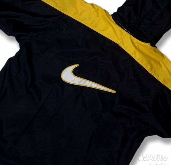 Nike куртка