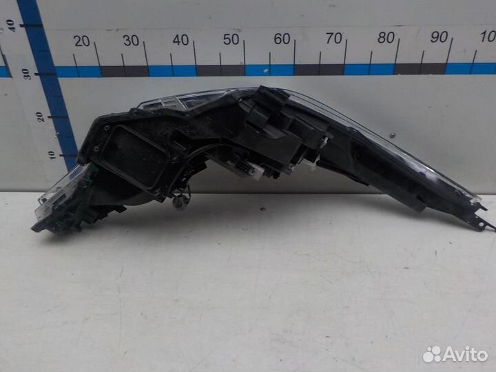 Фара левая Toyota C-HR