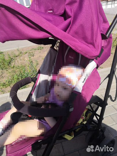 Прогулочная коляска