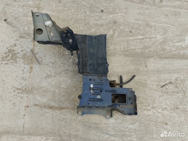 Лонжероны передние для Тойота Аурис