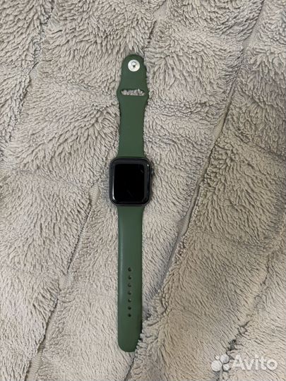 Часы apple watch se 44 mm