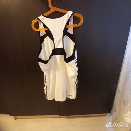 Одежда для спорта женская 44-46