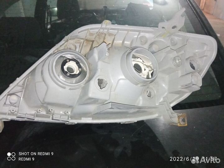 Фара toyota corolla 120 2005г