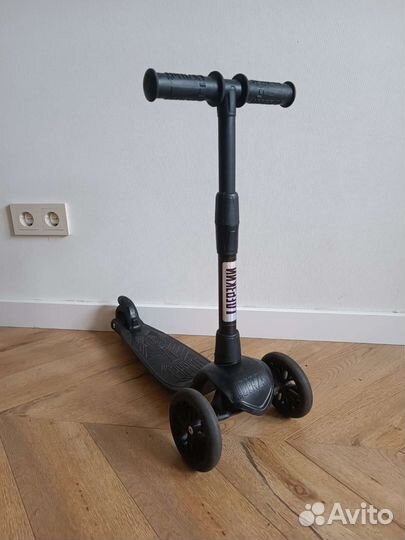 Самокат трехколесный дерзкий