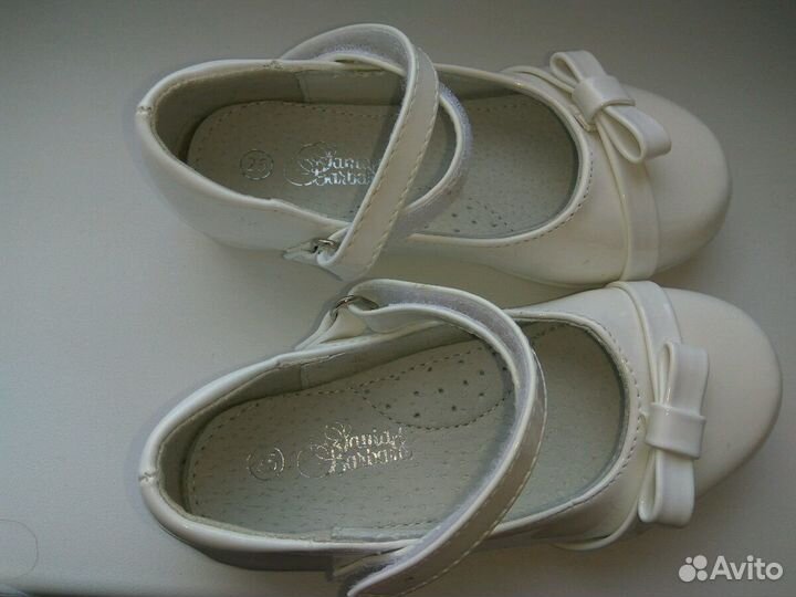 Новые туфли на девочку