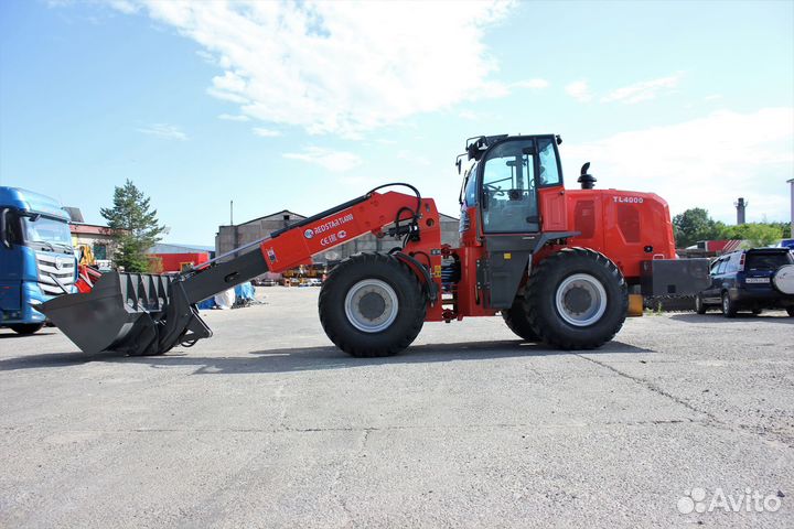 Телескопический погрузчик Redstar TL4000, 2023