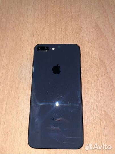 iPhone 8 Plus, 64 ГБ