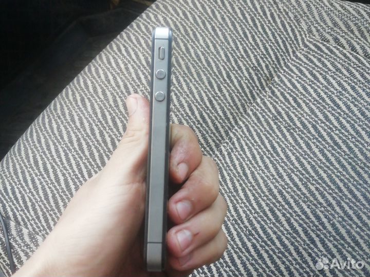 iPhone 4S, 8 ГБ