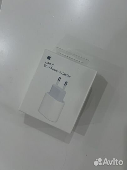 Блок питания для iPhone 20w