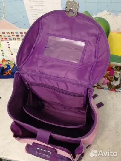 Школьный рюкзак (портфель, ранец)