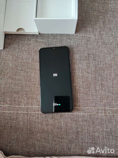 Телефон Xiaomi 9se
