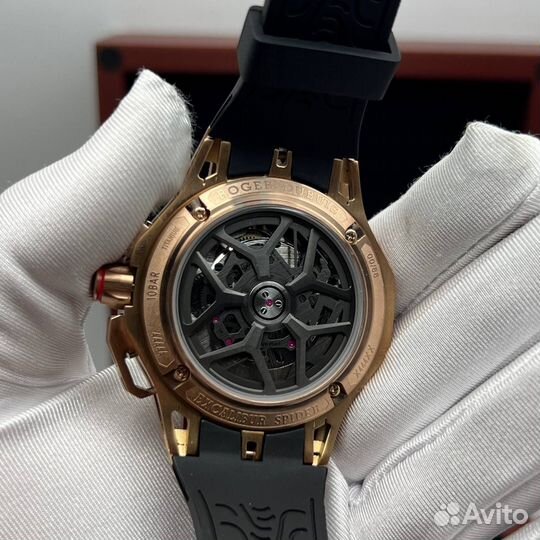 Часы roger dubuis