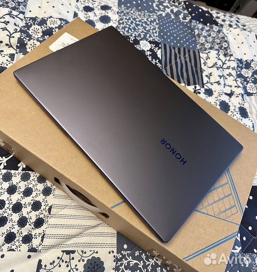 Honor MagicBook 15