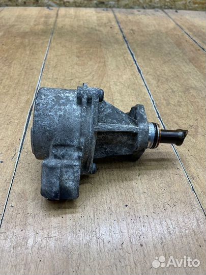 Вакуумный насос Saab 9-5 B205E 1999